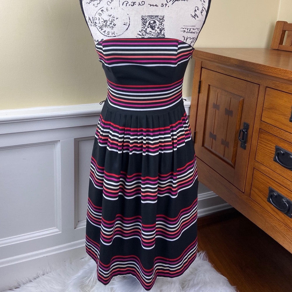 White House Black Market Strapless Pleat Dress.